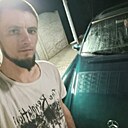 Знакомства: Вадим, 29 лет, Чернобай