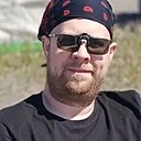 Знакомства: Максим, 31 год, Симферополь