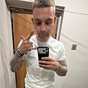 Знакомства: Roman, 29 лет, Екатеринбург