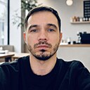 Знакомства: Олег, 35 лет, Набережные Челны