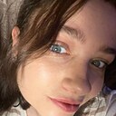 Знакомства: Алексеевна, 22 года, Снежное