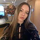 Знакомства: Ирина, 19 лет, Екатеринбург