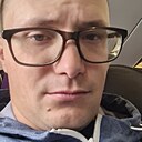 Знакомства: Александр, 34 года, Магадан