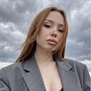 Знакомства: Элла, 24 года, Елизово