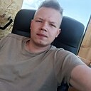Знакомства: Валентин, 25 лет, Оленегорск