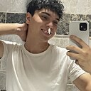 Знакомства: Радмир, 19 лет, Алматы