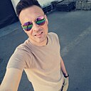 Знакомства: Максим, 41 год, Орел