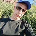 Знакомства: Антон, 46 лет, Керчь