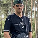 Знакомства: Руслан, 23 года, Саки