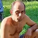 Знакомства: Максим, 32 года, Сапожок