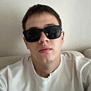 Знакомства: Максим, 21 год, Орск
