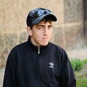 Знакомства: Виталий, 31 год, Братск