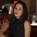Знакомства: Элина, 28 лет, Санкт-Петербург