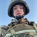 Знакомства: Владислав, 20 лет, Луганск
