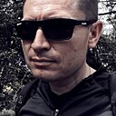 Знакомства: Артём, 36 лет, Майкоп