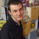 Знакомства: Денис, 27 лет, Артем