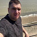 Знакомства: Максим, 25 лет, Павлово