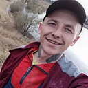 Знакомства: Василич, 23 года, Калачинск
