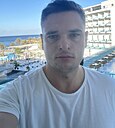 Знакомства: Александр, 36 лет, Брно