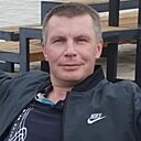 Знакомства: Евгений, 40 лет, Новоуральск