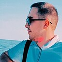 Знакомства: Михаил, 29 лет, Донецк