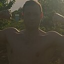 Знакомства: Олег, 36 лет, Батайск