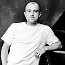 Знакомства: Влад, 32 года, Первоуральск