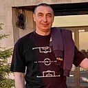Знакомства: Денис, 41 год, Тюмень