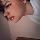 Знакомства: Анюта, 21 год, Благовещенск