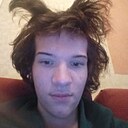 Знакомства: Саша, 18 лет, Саров