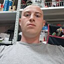 Знакомства: Артём, 25 лет, Серпухов