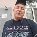 Знакомства: Виктор, 37 лет, Петровск