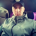 Знакомства: Артём, 31 год, Бийск