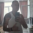 Знакомства: Денис, 35 лет, Симферополь