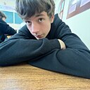 Знакомства: Владимир, 18 лет, Темиртау