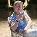 Знакомства: Дарина, 45 лет, Калининград