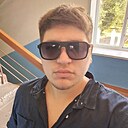 Знакомства: Артём, 19 лет, Саратов