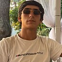 Знакомства: Karen, 20 лет, Сухум