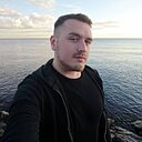 Знакомства: Максим, 33 года, Троицк