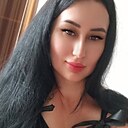 Знакомства: Юлия, 33 года, Бишкек