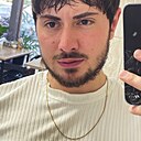 Знакомства: Еee, 25 лет, Тюмень