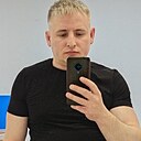 Знакомства: Дмитрий, 27 лет, Железногорск