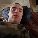 Знакомства: Артем, 18 лет, Донецк