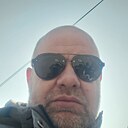 Знакомства: Андрей, 47 лет, Артем