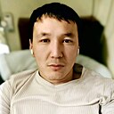 Знакомства: Нурик, 35 лет, Лучегорск