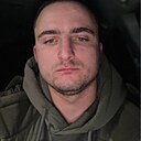 Знакомства: Андрій, 26 лет, Ромны
