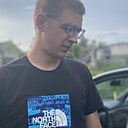Знакомства: Денис, 23 года, Волковыск