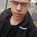 Знакомства: Артём, 18 лет, Дедовск