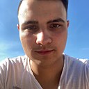 Знакомства: Илья, 24 года, Старый Оскол
