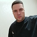 Знакомства: Виктор, 35 лет, Нижнекамск